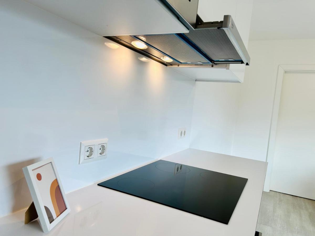 Garden - Free Parking - Modern Apartment Виена Екстериор снимка