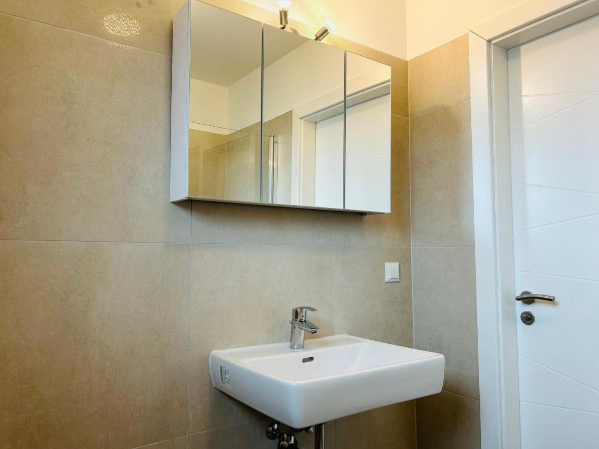 Garden - Free Parking - Modern Apartment Виена Екстериор снимка